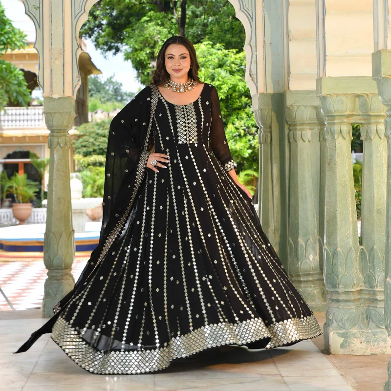 Black-Anarkali-Aakansha-SCL_4513-1.webp