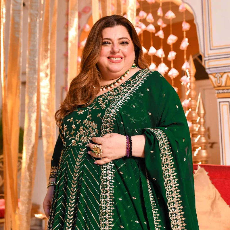 Green-Anarkali-Delnaaz-SCL_9092-1.webp