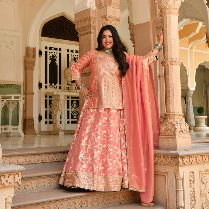 Peach-Banarsi-Lehanga-Set-Prisha-SCL_1591_ef4d0842-1e64-4ff2-b8fc-23c2ad25d062-1.webp