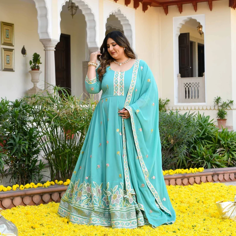 Powder-Blue-Anarkali-Lavina-SCL_7492-2.webp
