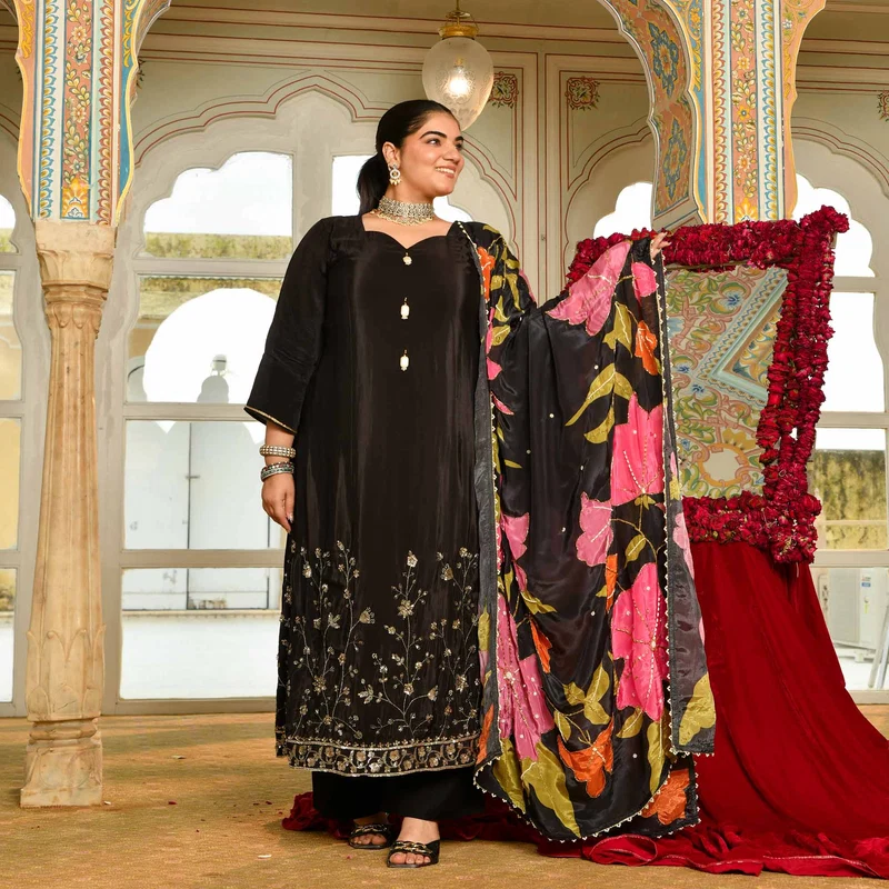 Yellowish-Green-Kaftan-Lavina-SCL_7417-22-1.webp